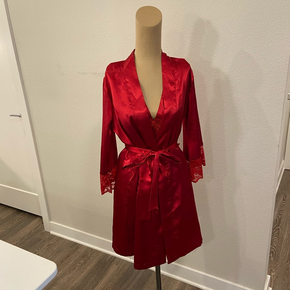 Fredericks Babydoll / Chemise Red